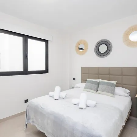 2Br New Pretty Home Next To Las Canteras Beach Las Palmas de Gran Canaria Exterior photo